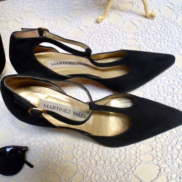 Vintage Style Martinez Valero Black Suede Sexy T Strap Heels 8.5 AA - Picture 5 of 8